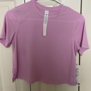 Lululemon ultralight waist length t-shirt new with tags